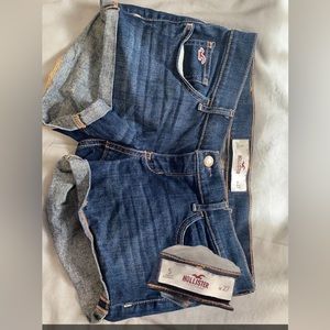 hollister blue jean shorts, size w27